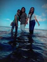 Bantayan island Cebu travel resort life selfie friends