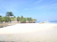 Kalanggaman Island is super beautiful