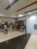 j mall, entrance