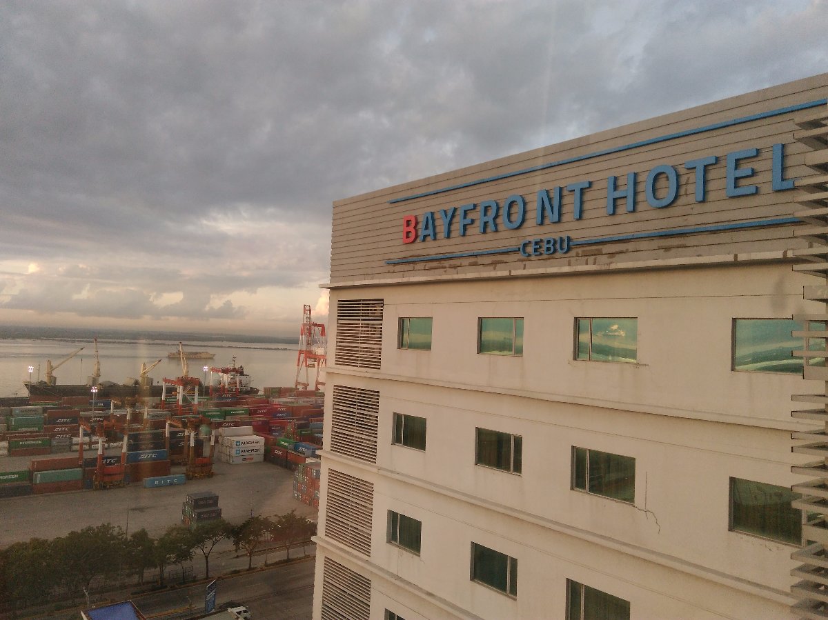 at bayfront hotel
