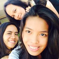 retrica, sister goals, girl power, together they smile, pose, wacky, haha