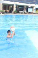 Basketball in the swimming pool hahhaa