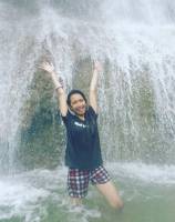 Happy mommy, can umantad falls