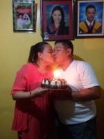mama and papa, couple, forever love, cupcakes