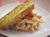 Fettucini, pasta, garlic, bread, french