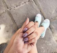 Purple Nails 