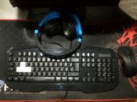 Keyboard, Mouse, Mouse pad, Headset