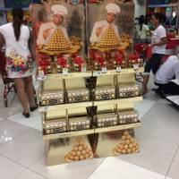Ferrero rocher, chocolate, supermarket, grocery