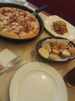 Pizza hut for lunch time