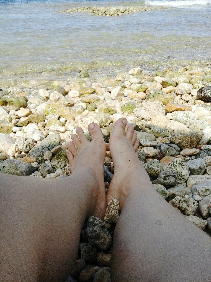 Alegria South Chillin at the beach
