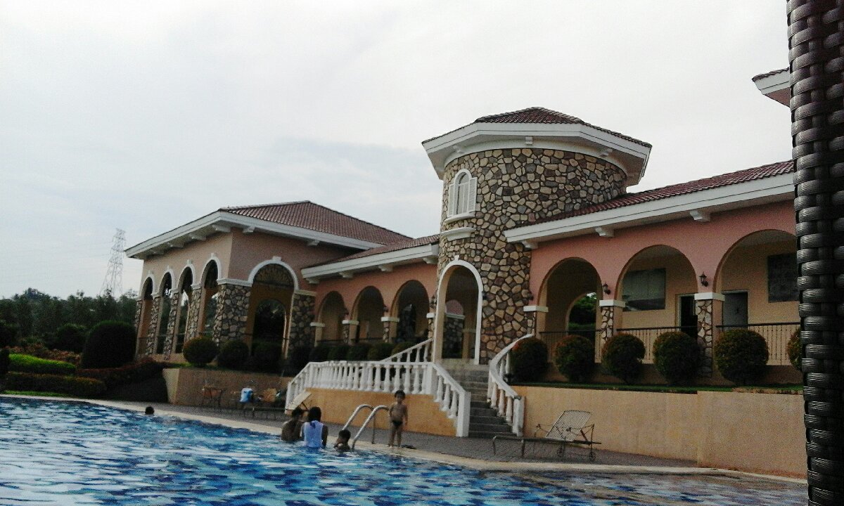 Enjoying our day @Azienda milan, talisay
