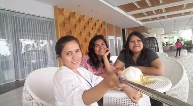 Friends, travel, resort life, selfie