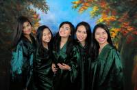 Barkada Graduation Picture with Friends