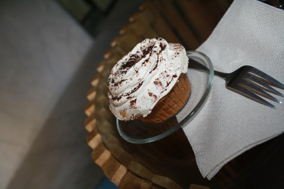 cupcake, sweet, dessert