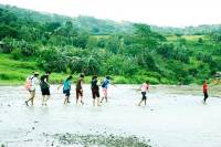 river crossing cebu