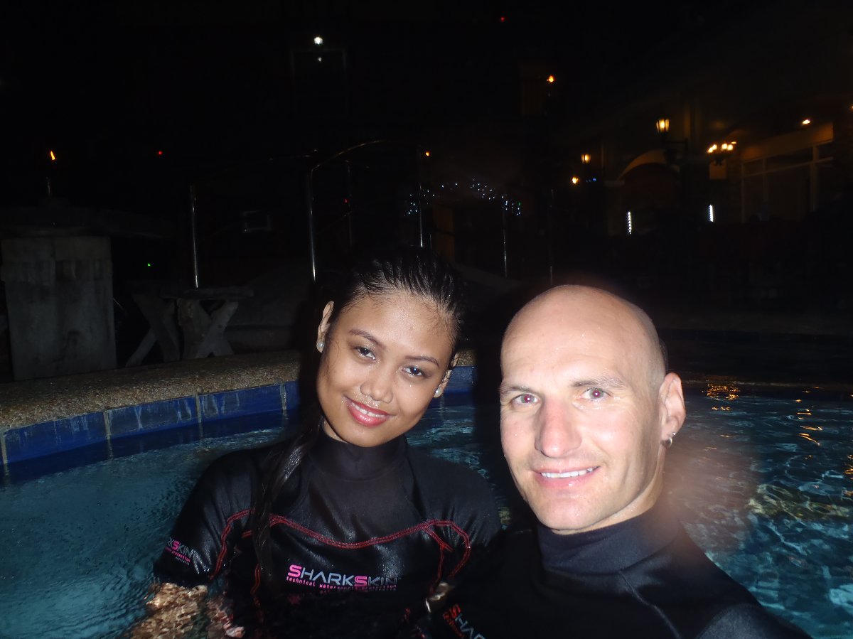 nice day swimming with my boyfriend at nice hotel