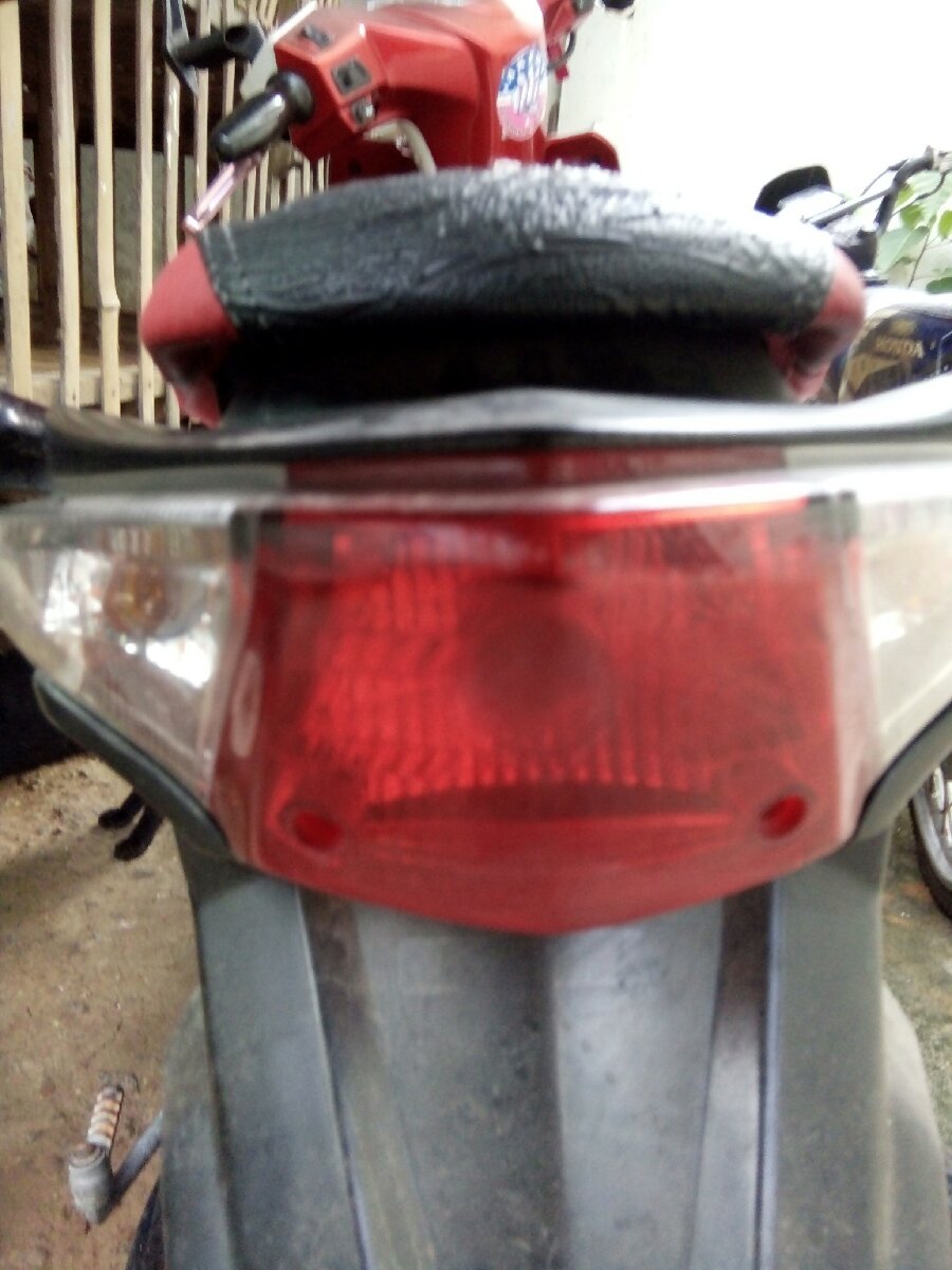 Beat tail light