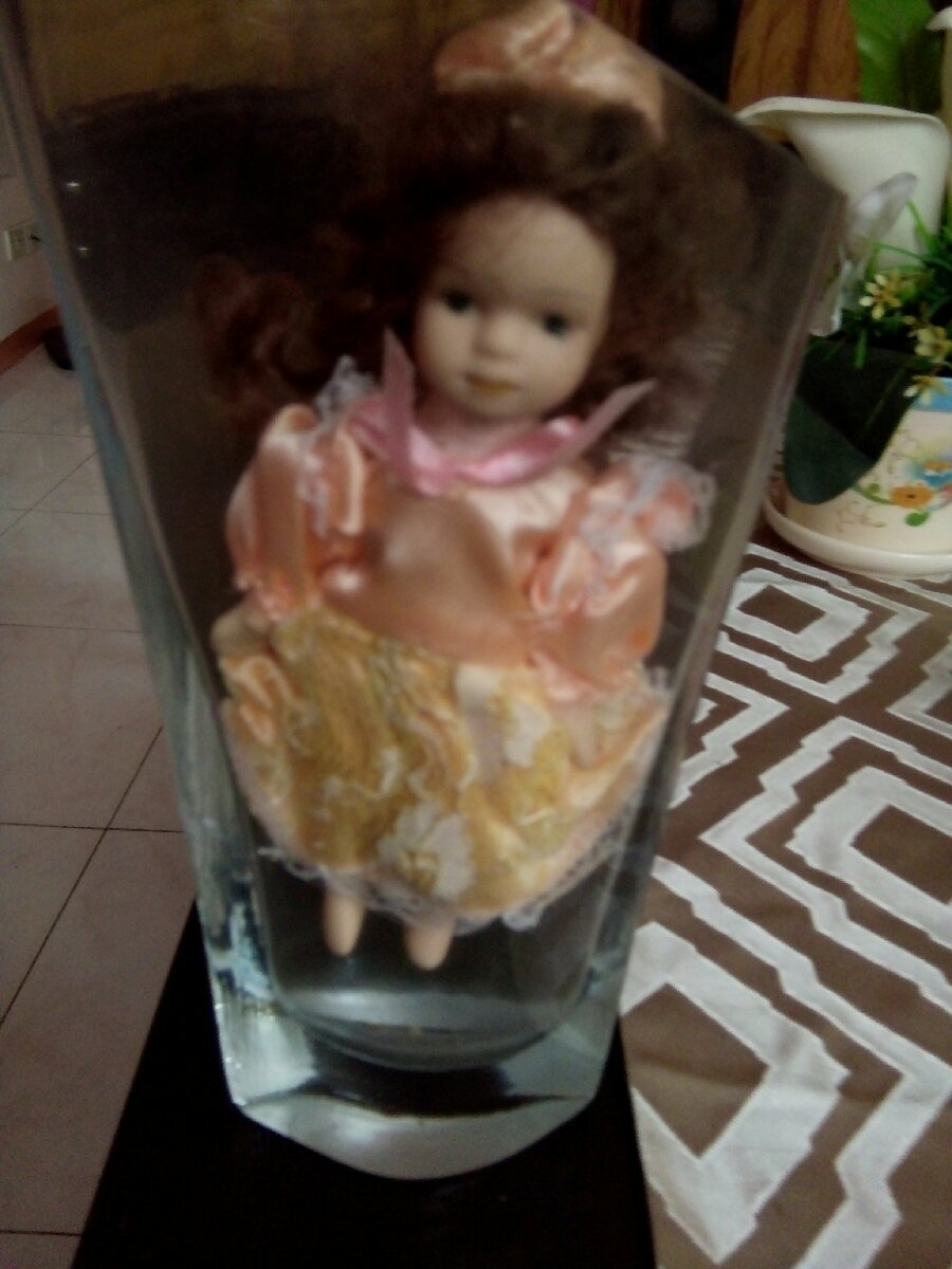 Decorative doll