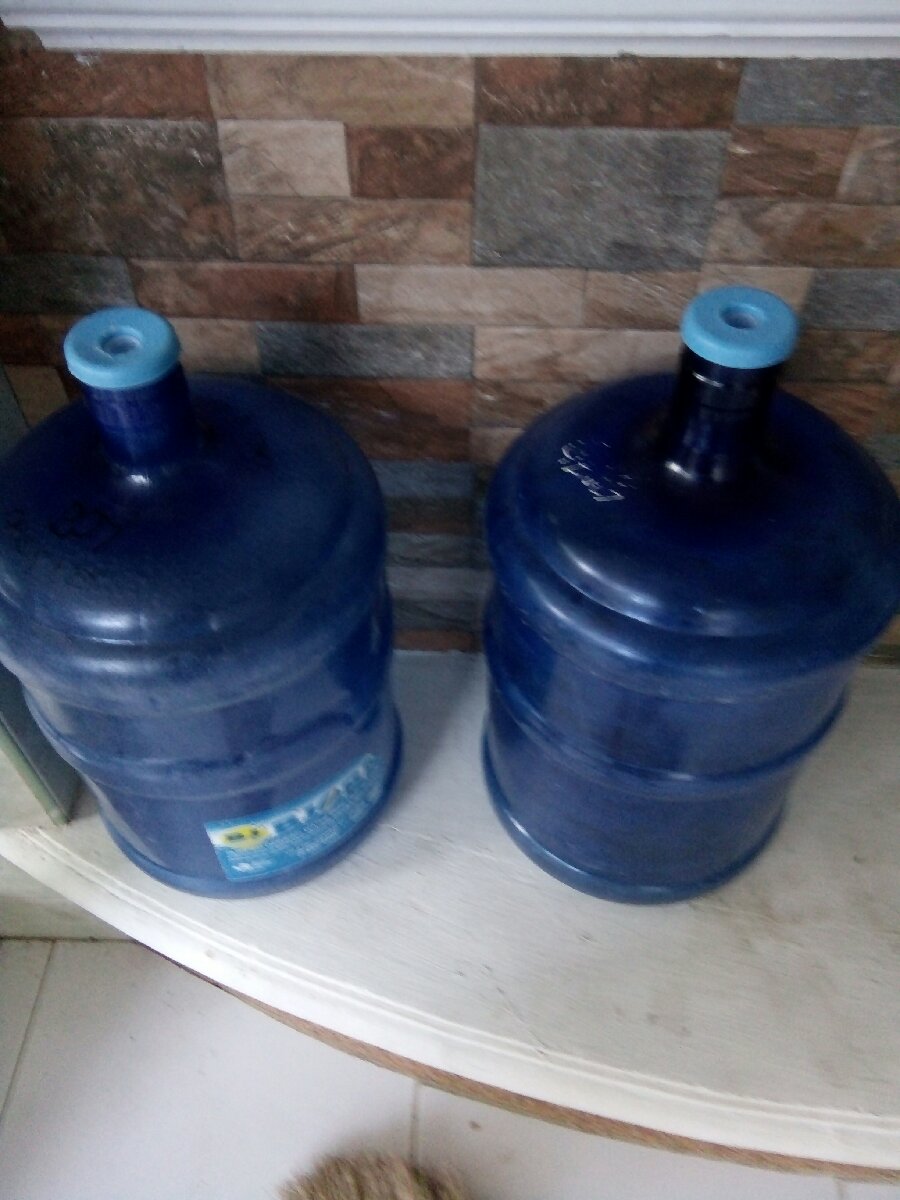 Mineral water container