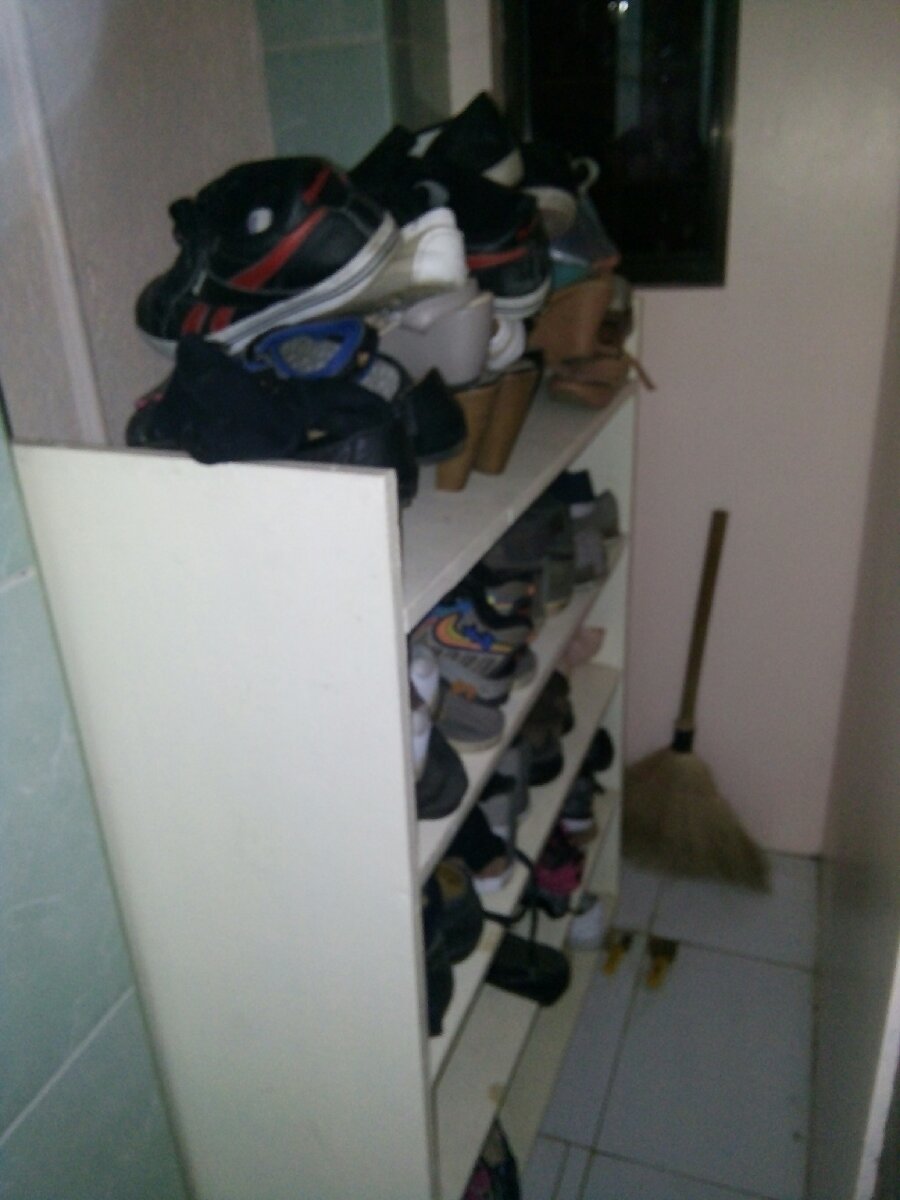 Shoe rack