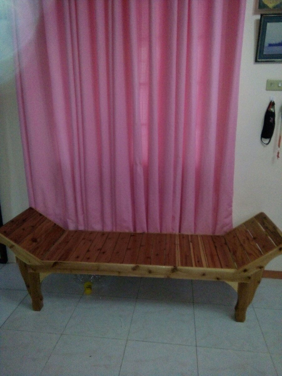 Sleeping bench