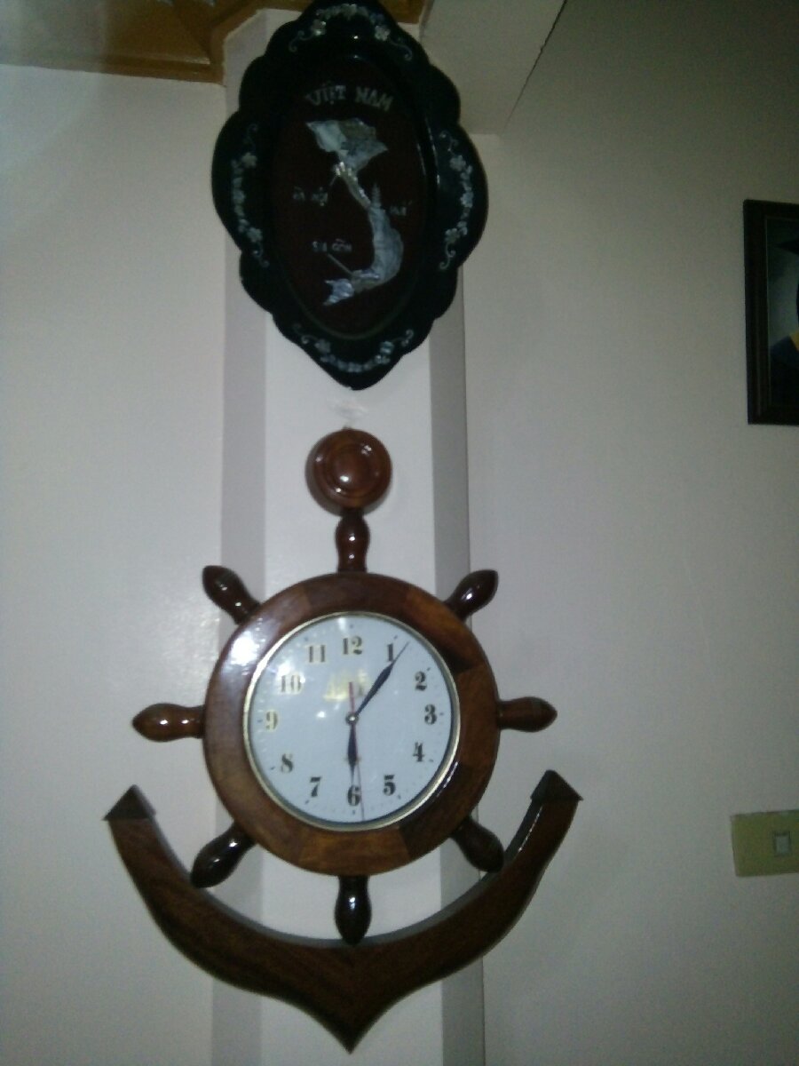 Wall clock