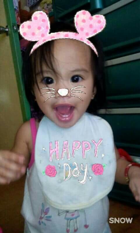 cuttie selfie of xyza