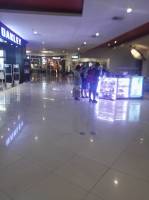 Oakley, mall