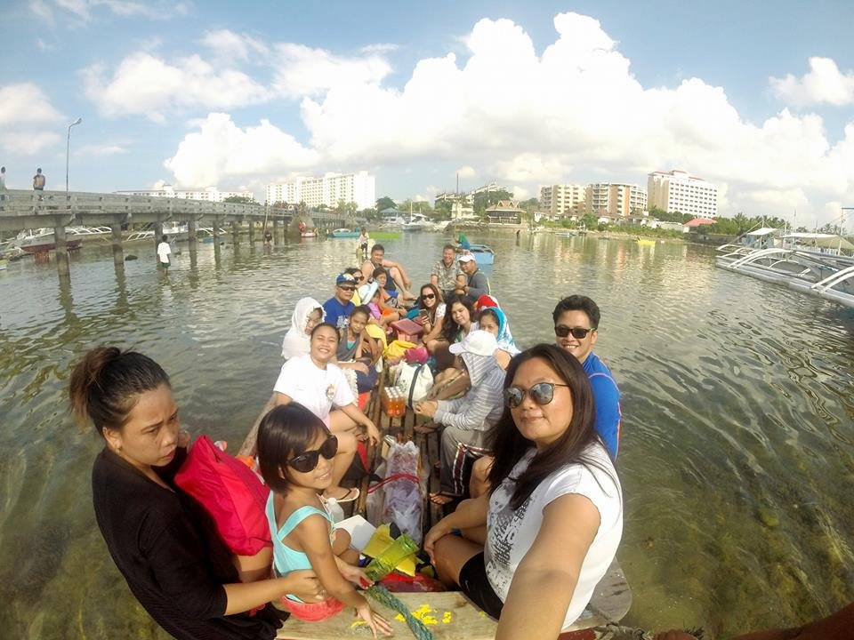 island hopping with family #familybonding #islandhopping #fun #sea