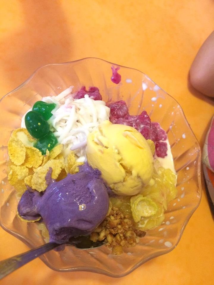 halohalo, chowking, wow