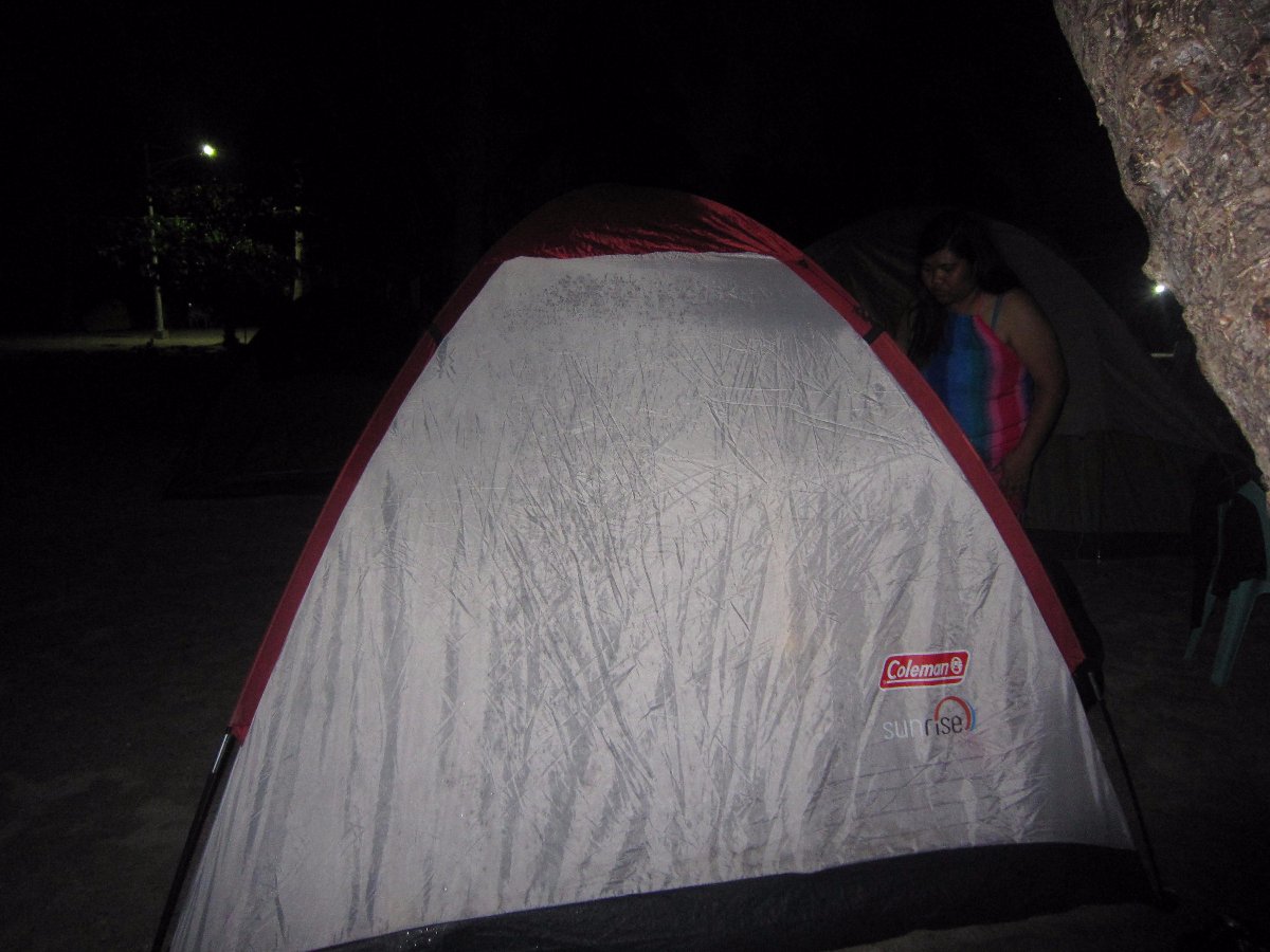 white, tent, hi, friend