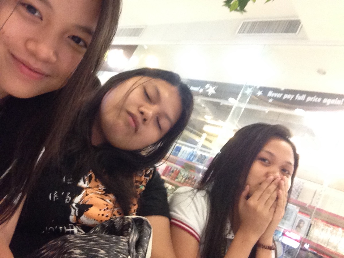 Hi, madeeeym, whats, wrong