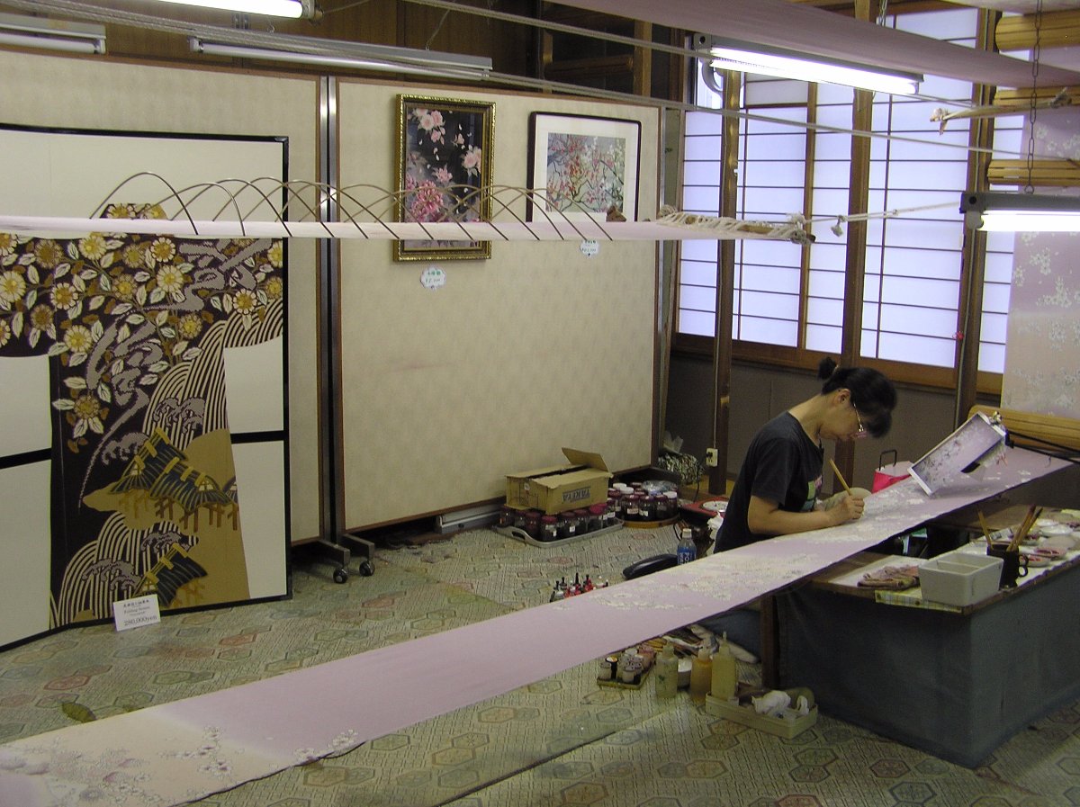 A girl artist. Hmm. . Wondering what she is doing. My brother adventure. When in Japan