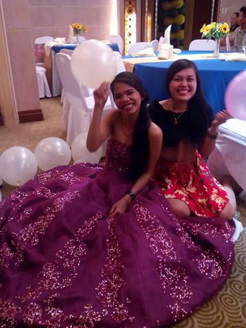 her debut este ringhop