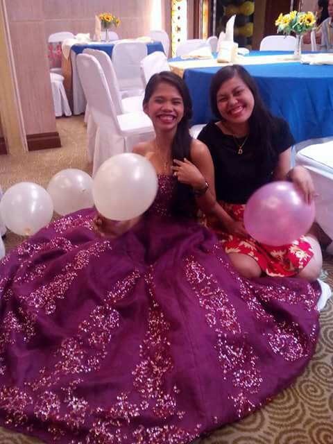 her debut este ringhop