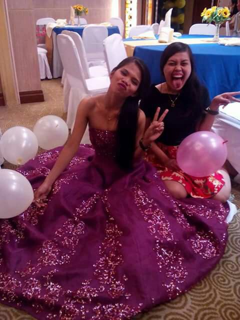 her debut este ringhop