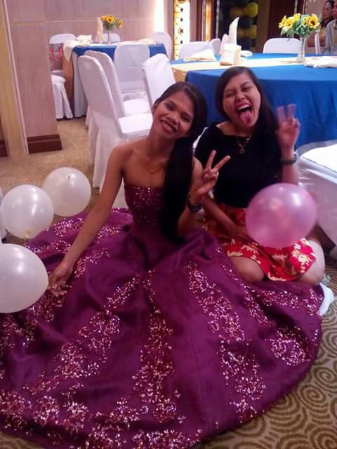 her debut este ringhop