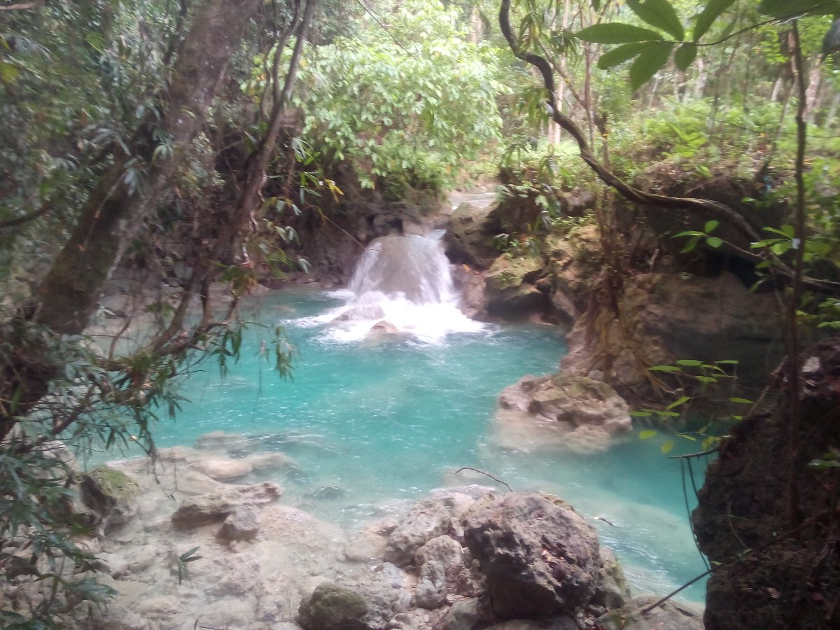 kawasan falls