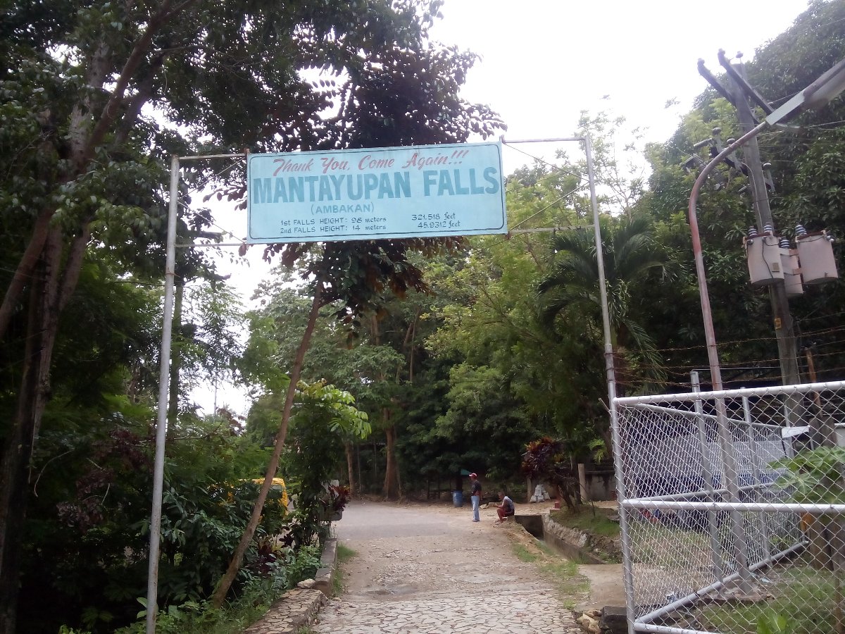 mantayupan falls