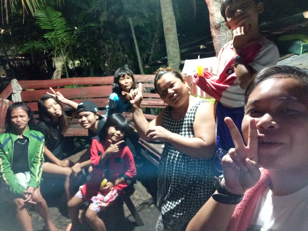Lingaw oy haha