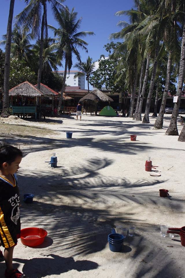 beach white sands sunday funday play time games pales blue and red