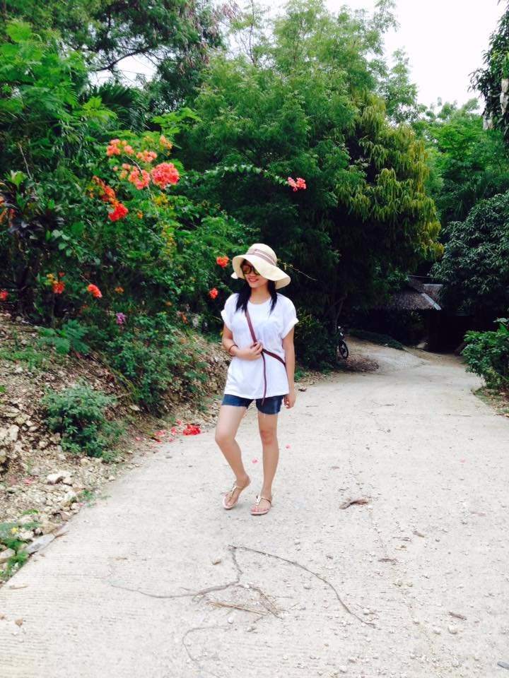 beautiful, girl, blogger, pose, nice outfit, summer lovin, idol