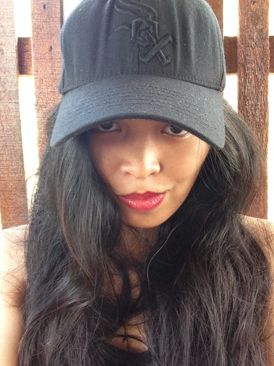 black and red selfie pic anxlzx red lips sexy and pretty