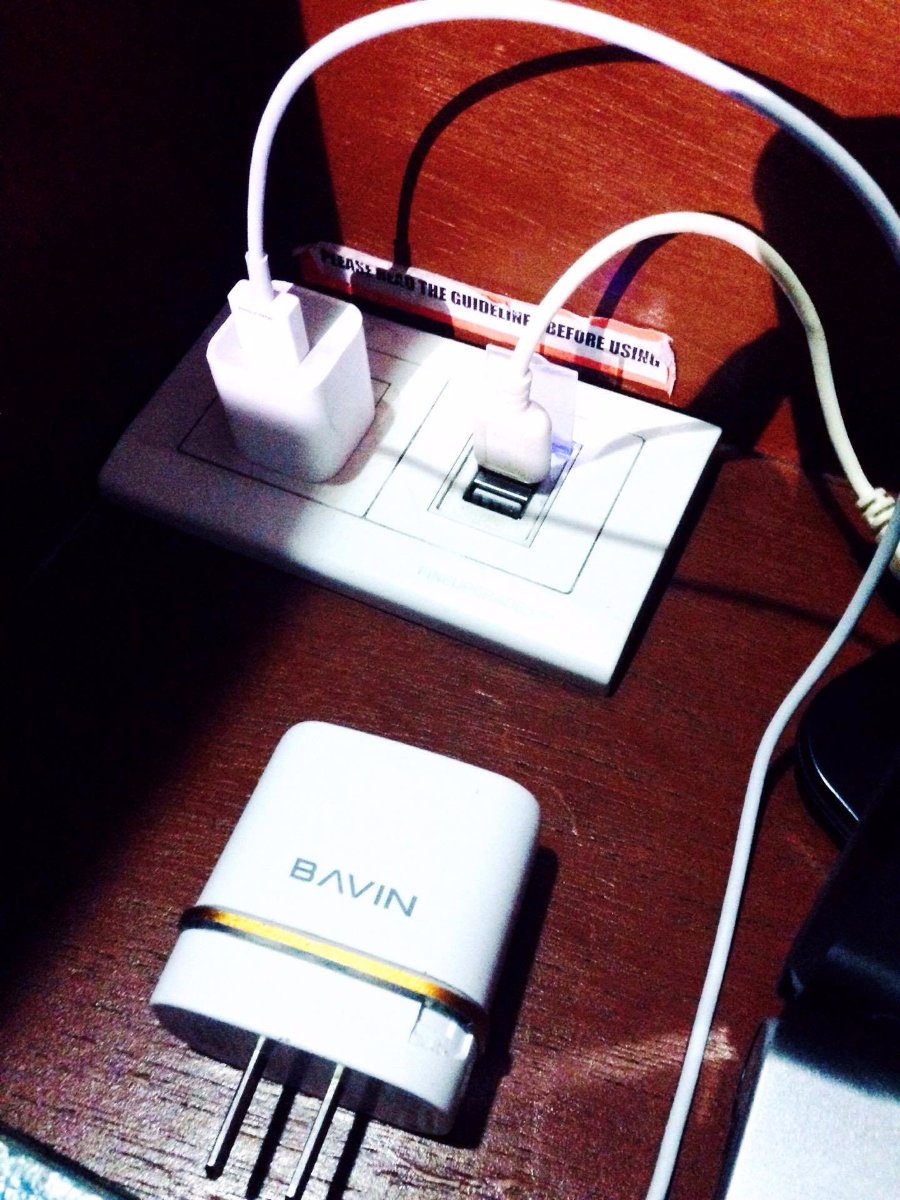 charger charging white things
