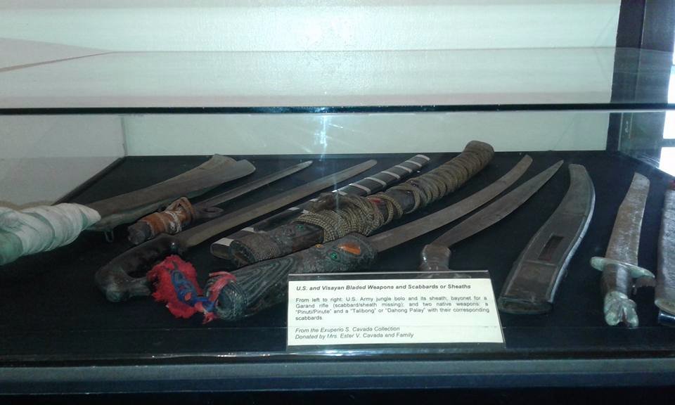 old long heavy knife