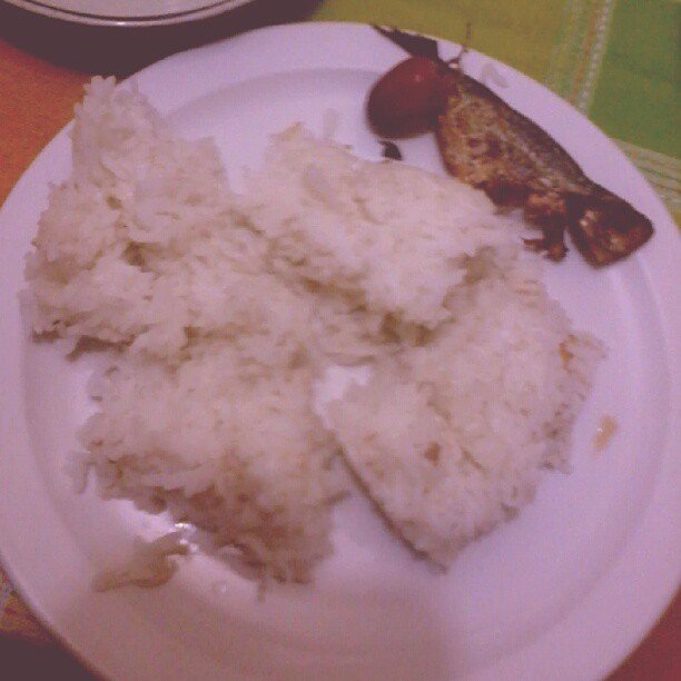 rice, dried, fish, grapes, simple, dinner