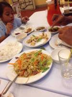 eating time lunch seafoods