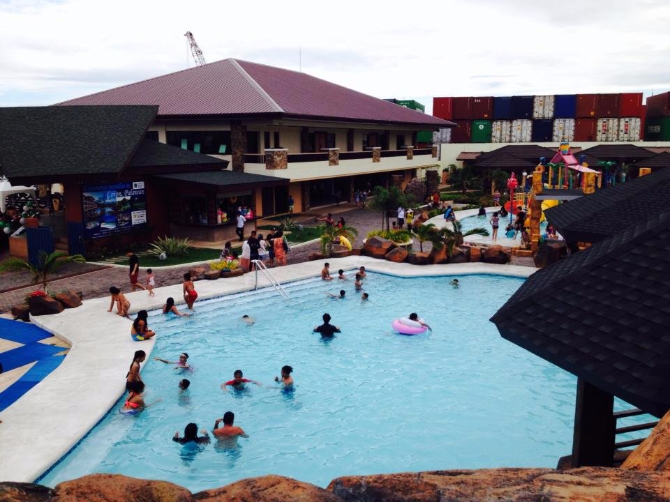 west town, algoon, family, time, bonding, swimming, time. happiness