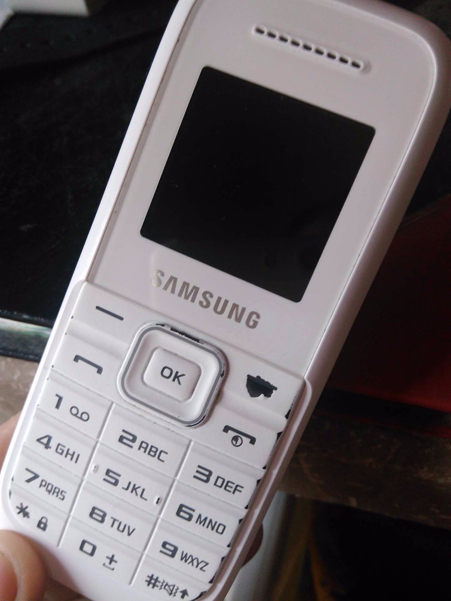 white, samsung, phone