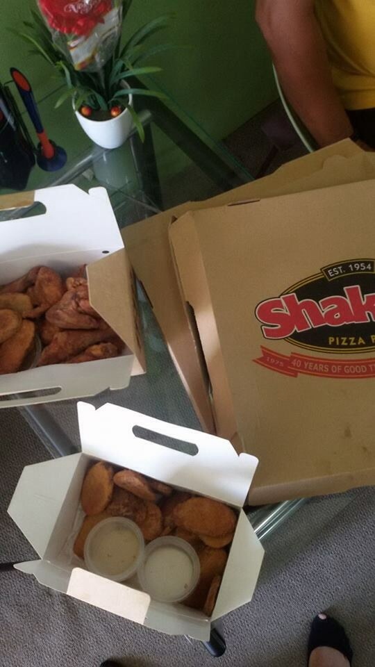 Shakeys